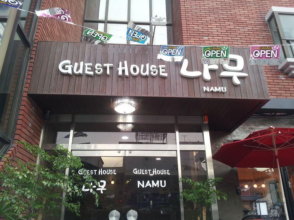 Gyeongju Namu Guesthouse Екстер'єр фото