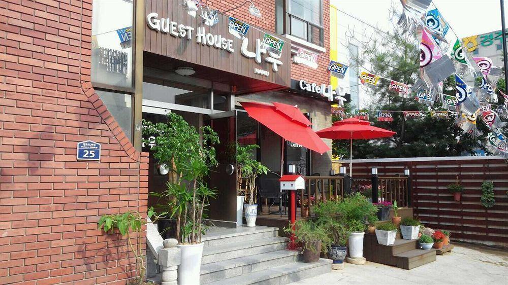 Gyeongju Namu Guesthouse Екстер'єр фото