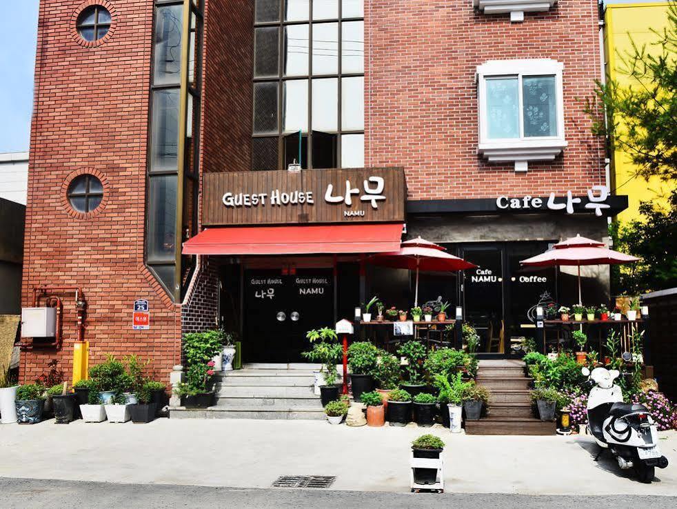 Gyeongju Namu Guesthouse Екстер'єр фото